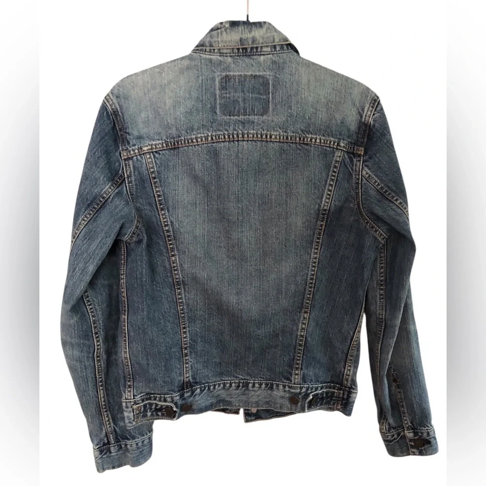 Levi's Denim Trucker Jacket 70589 Medium Vintage Wash R on Red tab - Picture 5 of 5